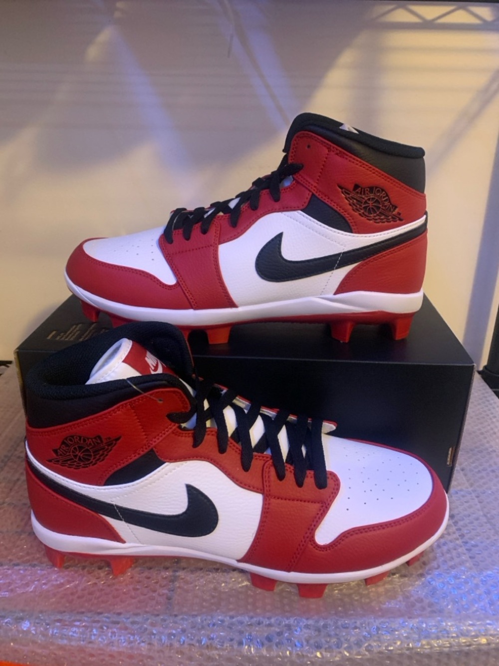 Air Jordan 1 Retro MCS Chicago AV5354-611